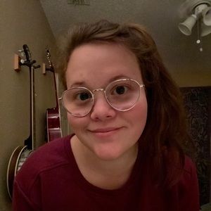 Meet your Posher, Madison